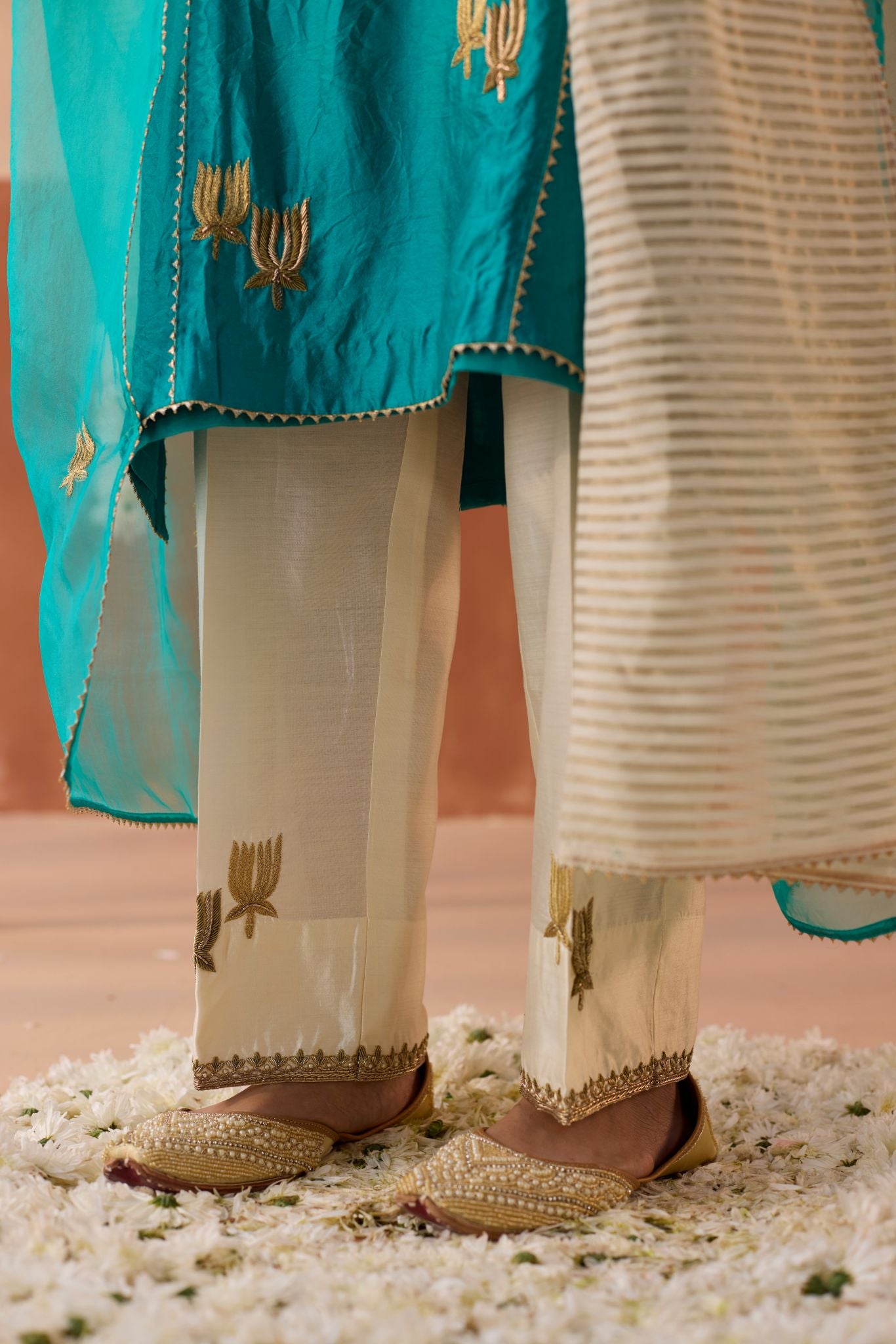 Kamal Banaras Silk Kurta - Turquoise