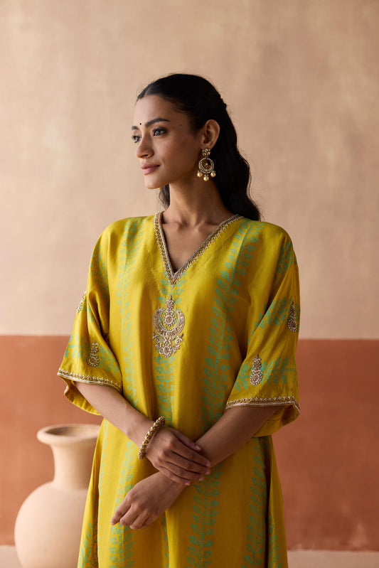 Stripe Chaand Kaftan - Haldi Yellow