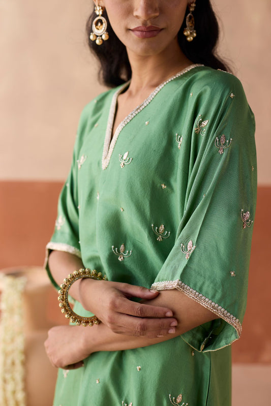 All Over Lotus Butti Kaftan - Sage Green