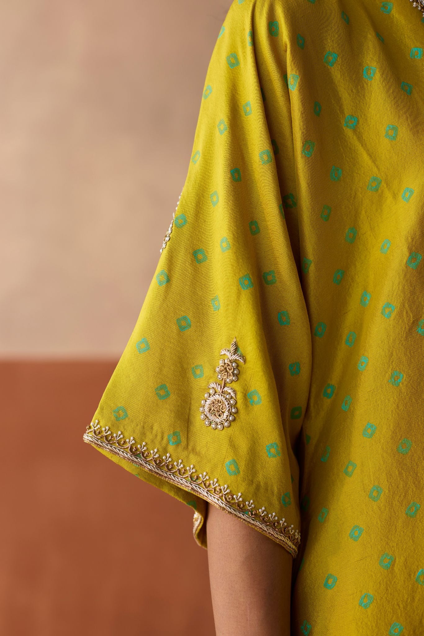 Butti Chaand Kaftan - Haldi Yellow