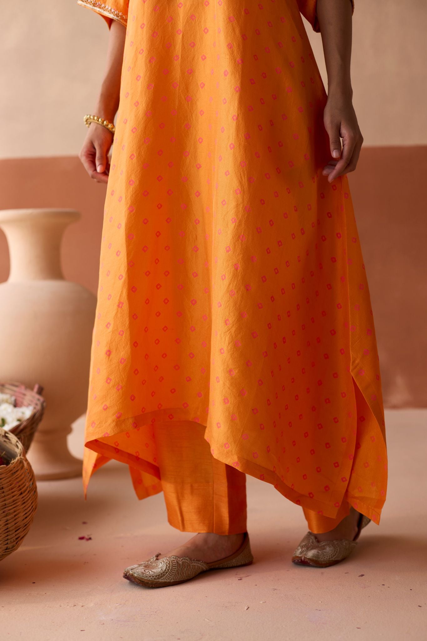 Butti Chaand Kaftan - Marigold