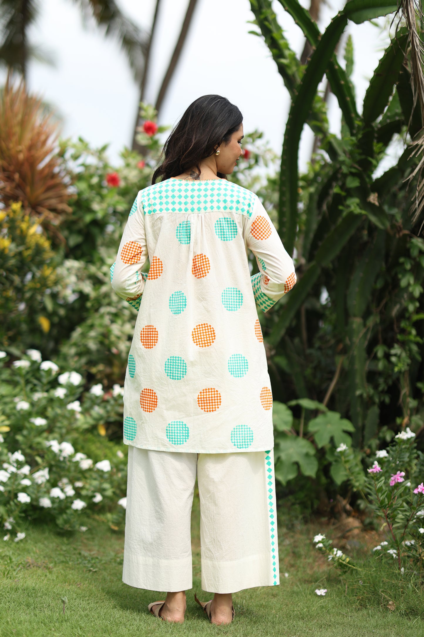 Tropical Orbit Co-ord Set - Ivory + Orange & Sea Green
