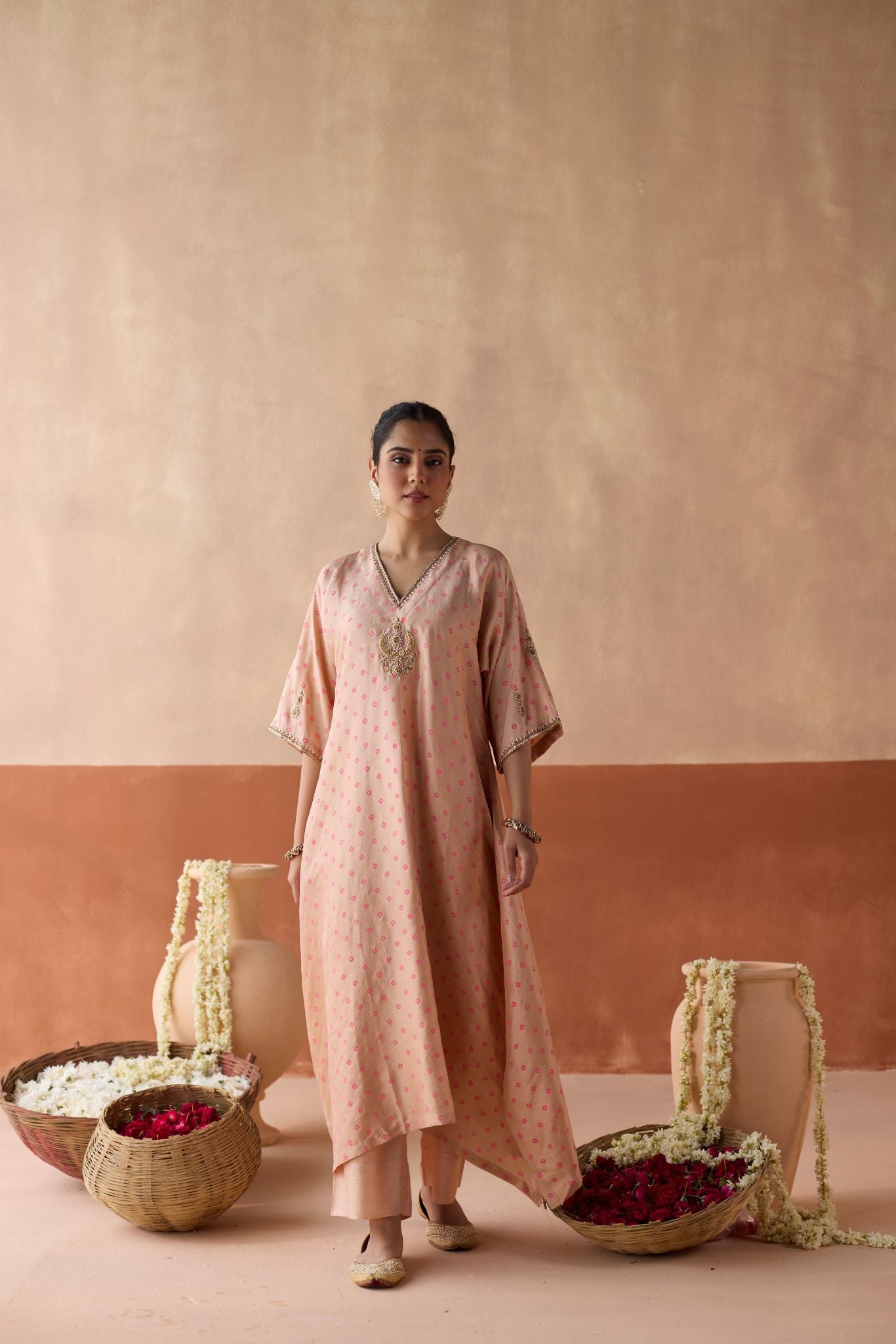 Butti Chaand Kaftan - Blush Pink