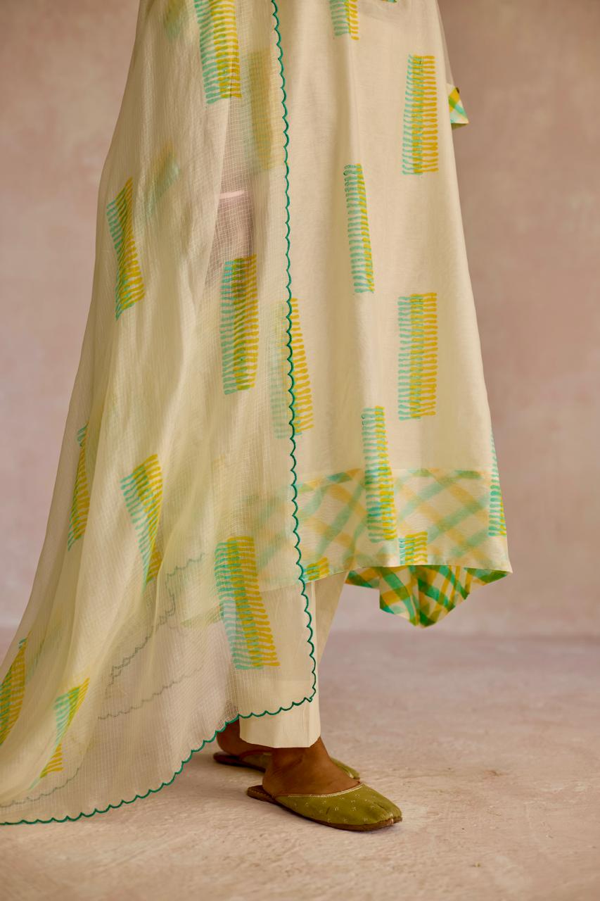 Emerald Bliss: Chanderi Kurta Set