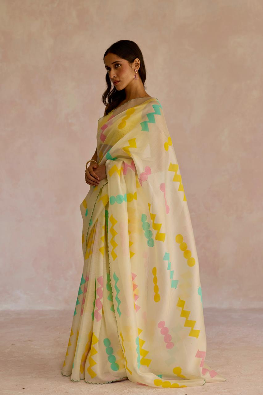 Ivory Zig Zag Charm: Organza Block Printed Saree