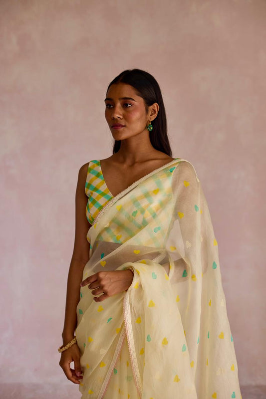 Ivory Heart Elegance: Organza Block Printed Saree