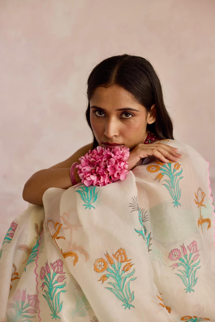 Ivory Butta Beauty: Organza Block Printed Saree
