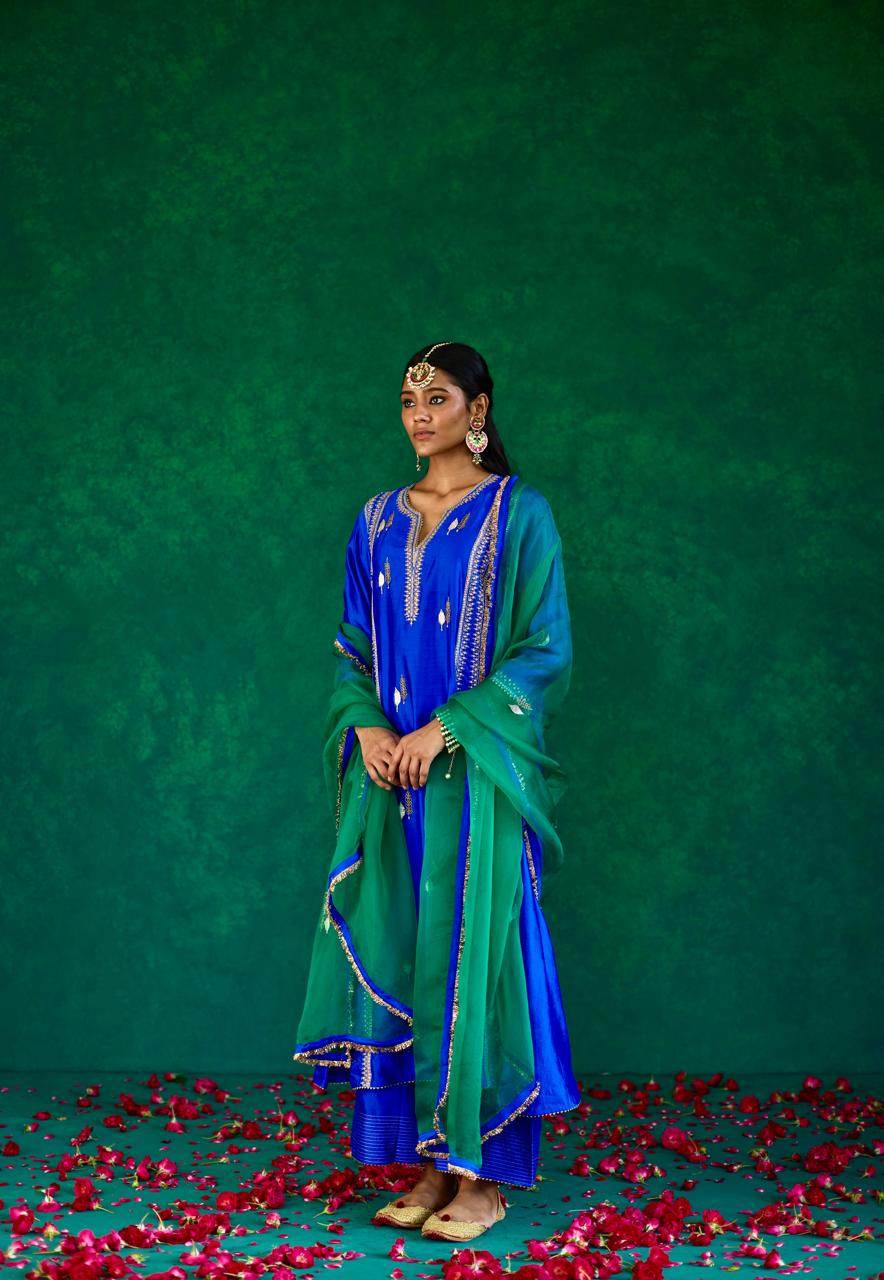 Serene Harmony: Blue + Green Silk Kali Set