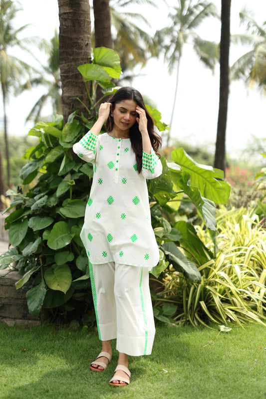 Green Hashtag Co-ord Set - Ivory + Green