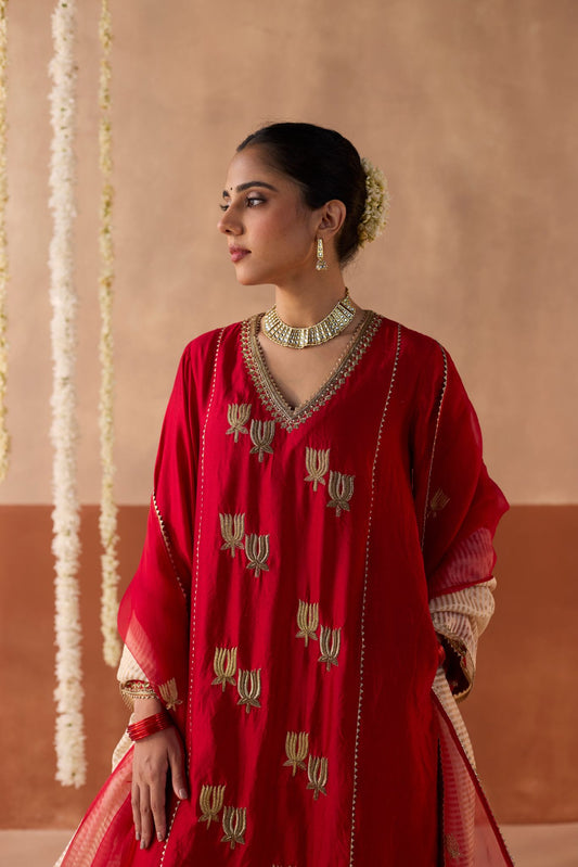 Kamal Banaras Silk Kurta - Ruby Red