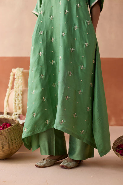 All Over Lotus Butti Kaftan - Sage Green