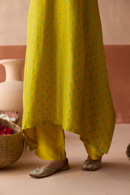 Butti Chaand Kaftan - Haldi Yellow