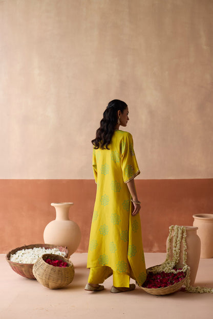 Flower Chaand Kaftan - Leaf Green