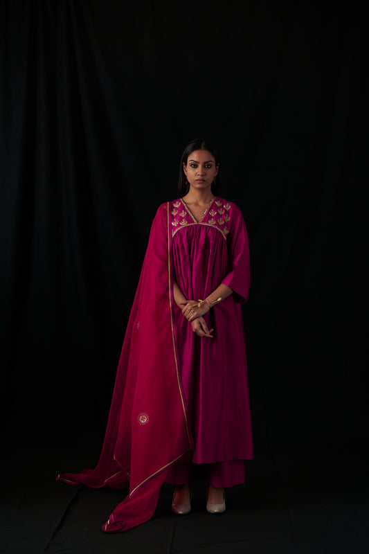 Silk - Chand Set - Red with organza embroidered dupatta