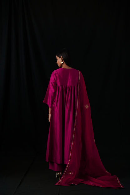 Silk - Chand Set - Red with organza embroidered dupatta