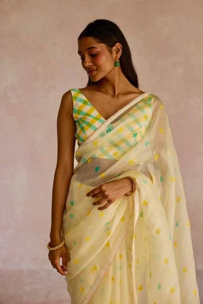 Ivory Heart Elegance: Organza Block Printed Saree