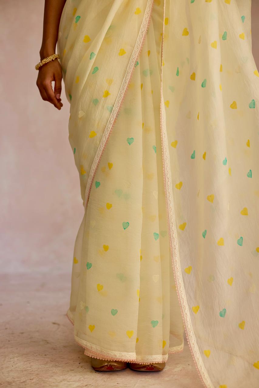 Ivory Heart Elegance: Organza Block Printed Saree