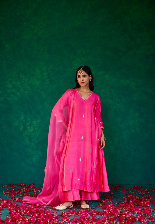 Blush Grace: Pink Silk Kali Set with Pintucks
